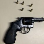 arma-apreendida-no-bairro-Campo-Limpo-em-Feira-de-Santana-foto-reproducao-