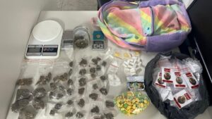drogas-apreendida-no-bairro-Santo-Antonio-dos-Prazeres-foto-divulgacao-