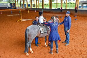 equinoterapia-240326