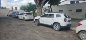 estacionamento-irregular-conjunot-wilson-falcao-foto-paulo-jose-acorda-cidade-03