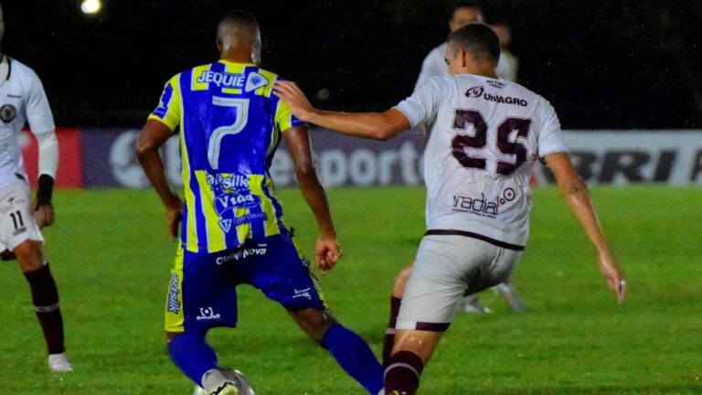 jogador-de-futebol-Jequie-foto-divulgacao-ADJ-