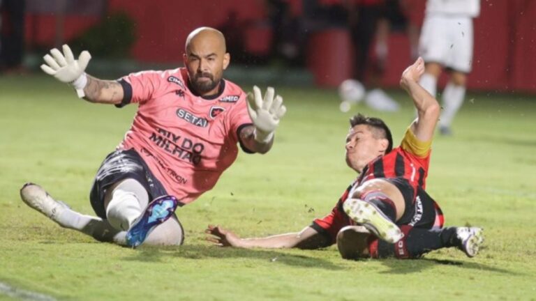 jogador-do-vitoria-Foto-Mauricia-da-Matta-Bahia-Noticias-