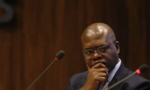 mNCPh0i0-Silvio-Almeida-ex-ministro