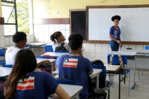 Alunos-em-escola-estadual-Foto-Foto-Divulgacao-Sec-Bahia