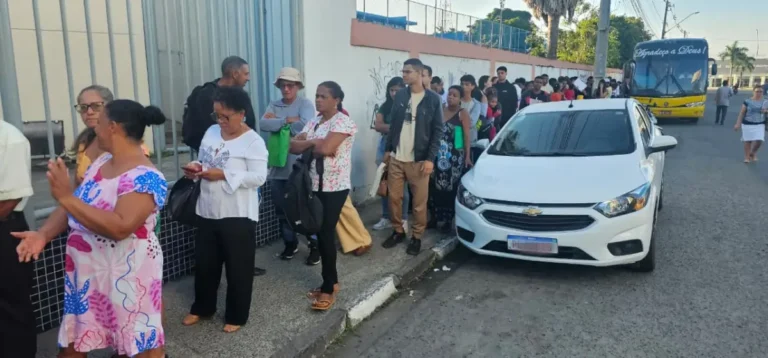 Filas-no-SAC-da-rodoviaria-ft-paulo-jose-acorda-cidade