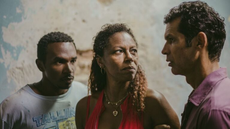 Filme-Receba-Foto-Taylla-de-Paula