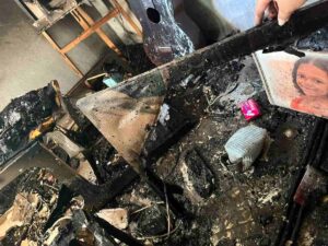 Incendio-destroi-quarto-de-jovem-artista-em-Feira-de-Santana-vaquinha-e-criada-para-ajudar-na-reconstrucao2