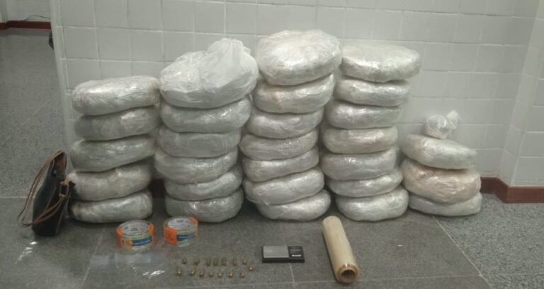 PM-apreende-30-kg-de-maconha-em-Coracao-de-Maria-suspeito-foi-conduzido-a-delegacia-Foto-Reproducao-PMBA