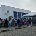 Populacao-reclama-de-atendimento-no-mutirao-do-Forum-da-Justica-Eleitoral-de-Feira-de-Santana-Foto-Ney-Silva-Acorda-Cidade-3