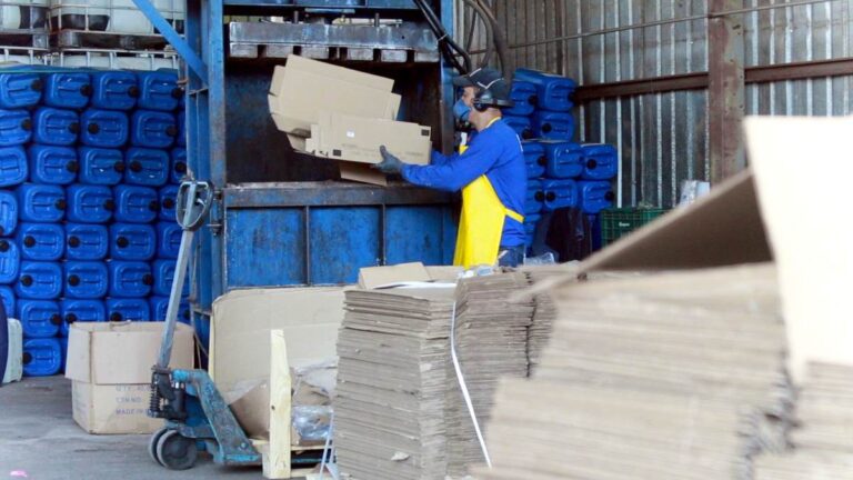 Reciclagem-de-papel-Marajoara-Foto-Divulgacao