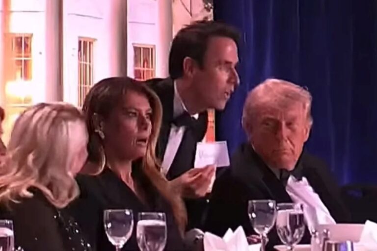 Trump-e-retirado-de-jantar-apos-sons-de-tiros-em-hotel-nos-EUA-Foto-Reproducao-Redes-sociais-1