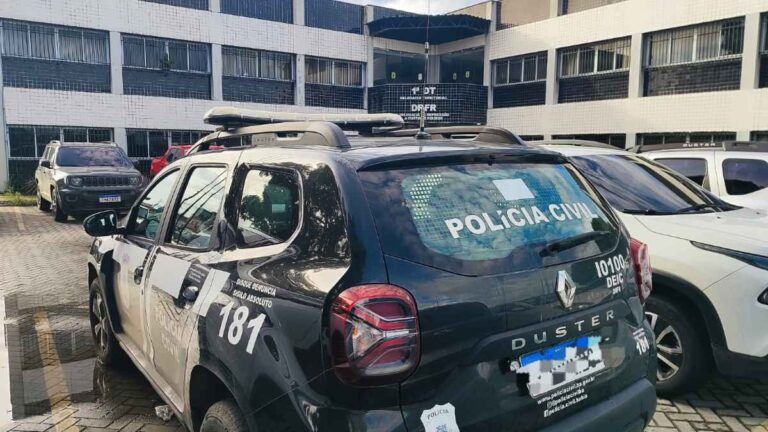 Viatura-da-Policia-Civil-Foto-Ed-Santos-Acorda-Cidade