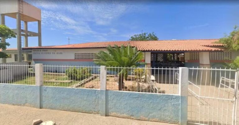 colegio-estadual-artur-oliveira