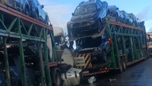 coliscao-acidente-Brejoes-engarrafamento-congestionamento-BR-116-foto-Reproducao-Blog-do-Marcos-Frahm-