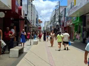 comercio-de-Feira-de-Santana-fantasias-e-looks-para-o-Carnaval-ft-kaio-vinicius-acorda-cidade