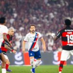jogadores-de-futebol-Bahia-Everton-RIbeiro-FLamengo-foto-Foto-Leticia-Martins-EC-Bahia