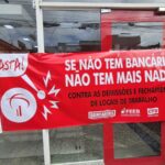 manifestacao-dos-bancarios-em-Feira-de-Santana-agecia-do-Bradesco-Foto-Ney-Silva-Acorda-Cidade-00