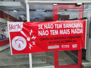 manifestacao-dos-bancarios-em-Feira-de-Santana-agecia-do-Bradesco-Foto-Ney-Silva-Acorda-Cidade-00
