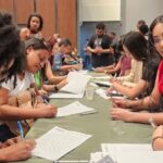 prefeitura-empossa-novos-professores-e-homenageia-docentes-aposentados-em-Feira-de-Santana-foto-Paulo-Jose-Acorda-Cidade-09