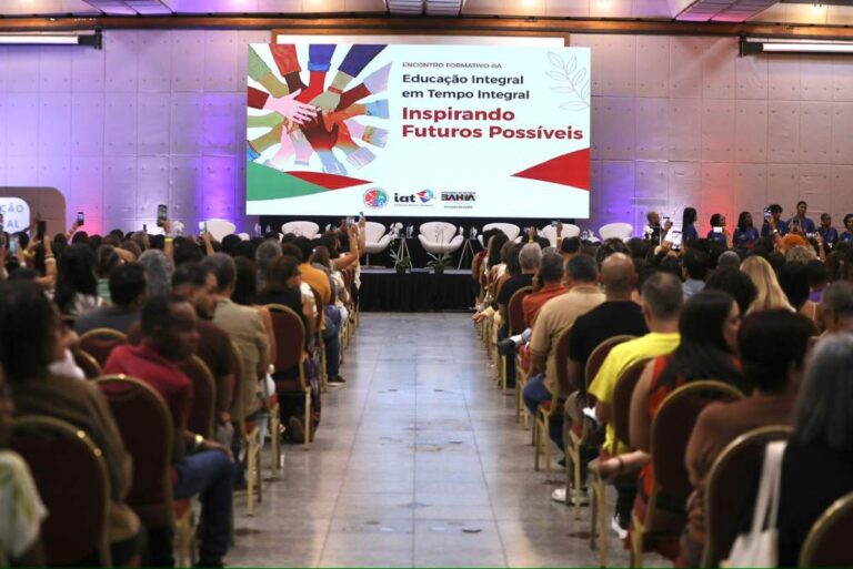 Encontro-em-Salvador-reune-820-gestores-para-fortalecer-Educacao-Integral-na-rede-estadual-Foto-Douglas-Amaral-3