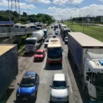 Engarrafamento-na-BR-324-ft-jefferson-araujo-acorda-cidade-2