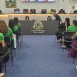 Esteticistas-participam-de-audiencia-publica-para-regulamentacao-da-profissao-em-Feira-de-Santana-Foto-Paulo-Jose-Acorda-Cidade