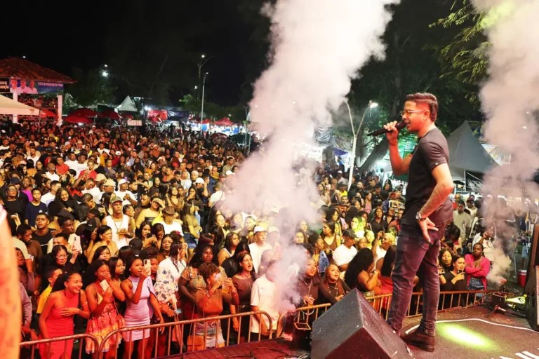 Festa-Vaqueiro-Ipuacu-Show-Publico-Fotos-Washington-Nery-23-05-26-10