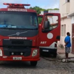 Incendio-em-Serrinha-mata-tres-criancas
