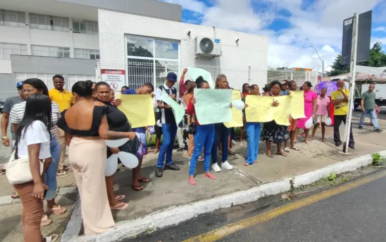 Manifestacao-em-apoio-a-homem-condenado-por-estrupo-de-vulneravel-ft-ed-santos-acorda-cidade