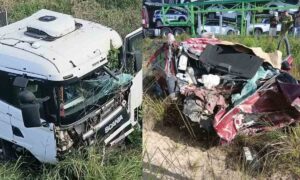 Motorista-fica-preso-as-ferragens-apos-colisao-com-carreta-na-BR-101-Foto-Redes-Sociais