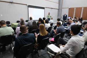 Parceria-Publico-Privada-de-creches-da-Prefeitura-avanca-com-workshop-em-Feira-de-Santana-Foto-Silvio-Tito