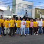 Profissionais-da-construcao-realizam-protesto-contra-morosidade-em-cartorio-de-Feira-de-Santana
