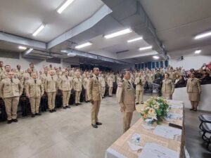 Uefs-sedia-formatura-de-108-cabos-da-PMBA-apos-conclusao-do-Curso-Especial-de-Formacao