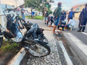 acidente-de-moto-av-maria-quiteria-foto-ed-santos-acorda-cidade-16-05