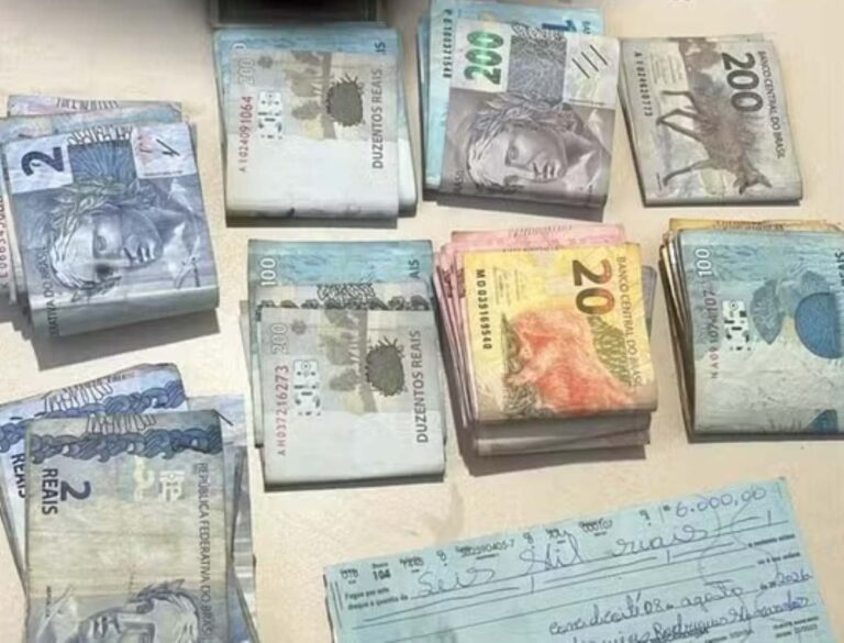 drogas-e-dinheiro-apreendido