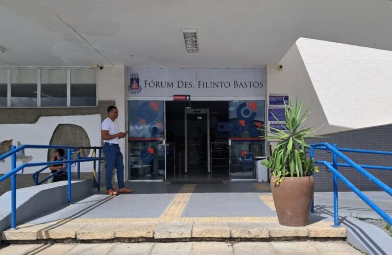 forum-filinto-bastos-foto-ney-silva-acorda-cidade
