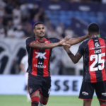 jogador-do-vitoria-Foto-Mauricia-da-Matta-Bahia-Noticias