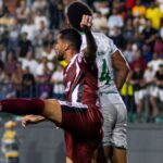 jogadores-do-Feira-FC-e-Fluminense-de-Feira-foto-divulgacao-