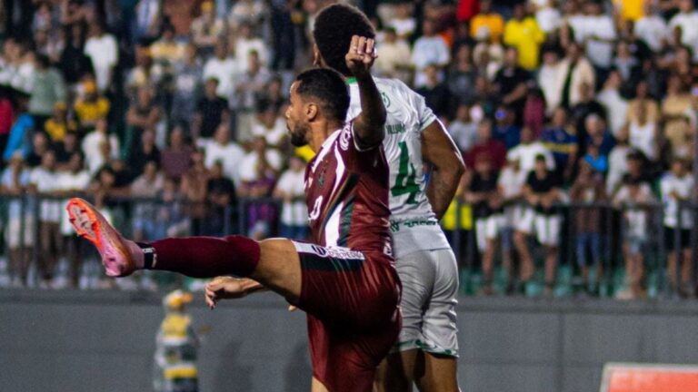 jogadores-do-Feira-FC-e-Fluminense-de-Feira-foto-divulgacao-