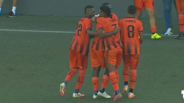 jogadores-do-SSA-foto-reproducao-