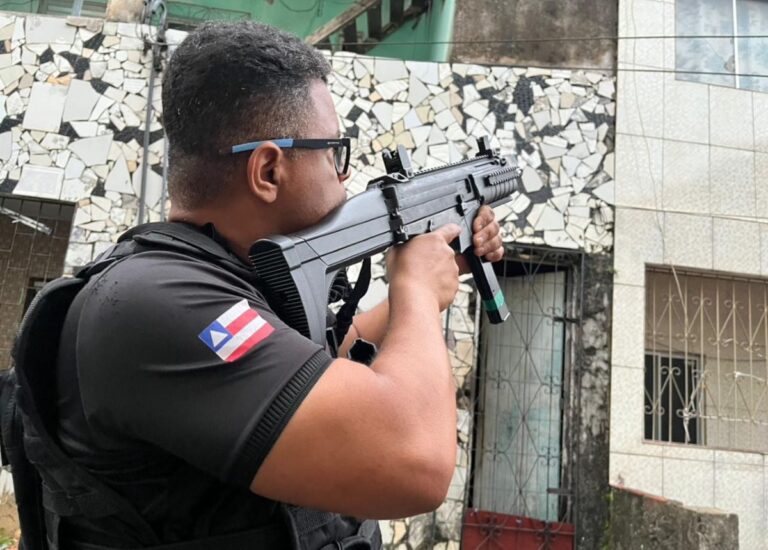 policial-policia-civil-operacao-Junco-em-Salvador-foto-divulgacao-