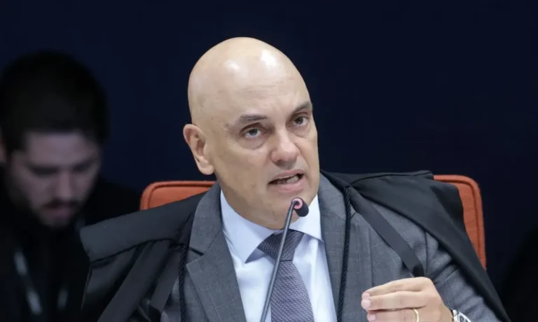 Alexandre-de-Moraes-1