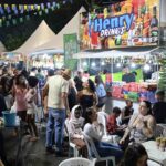 Barracas-do-Arraia-de-Feira-no-distrito-de-Maria-Quiteria-Foto-Washington-Nery