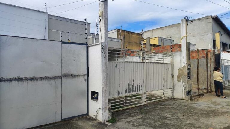 Caso-reintegracao-de-posse_-foto-Ed-Santos-Acorda-Cidade-4
