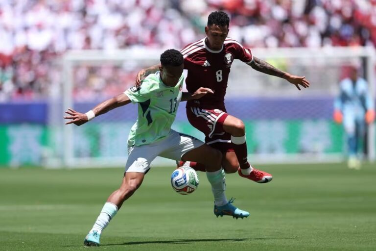 Catar-e-Suica_-foto-FIFA