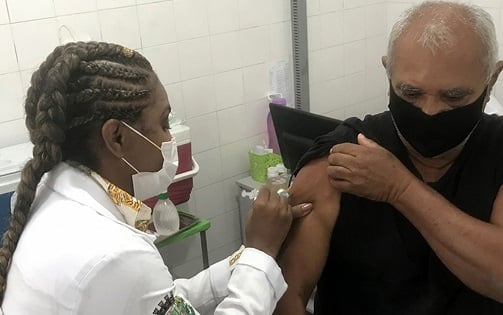 Foto-Thiago-Paixao-Secom-vacinacao-gripe
