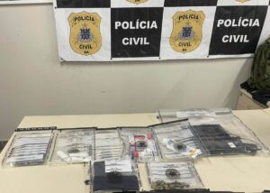 Homem-de-56-anos-e-preso-em-Valenca-por-suspeita-de-estupro-de-vulneravel-e-trafico-de-pessoas