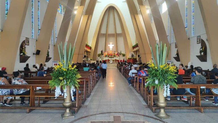 Missa-no-Santuario-dos-Capuchinhos_-foto-ed-santos