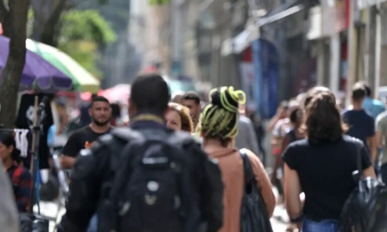 Populacao-do-Brasil-foto-tania-rego-abr-habitantes-IBGE