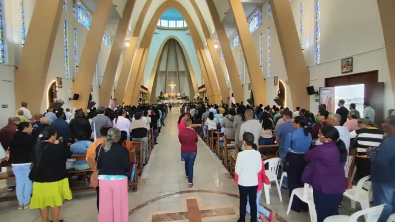 Romaria-de-Santo-Antonio-ft-ed-santos-acorda-cidade-3